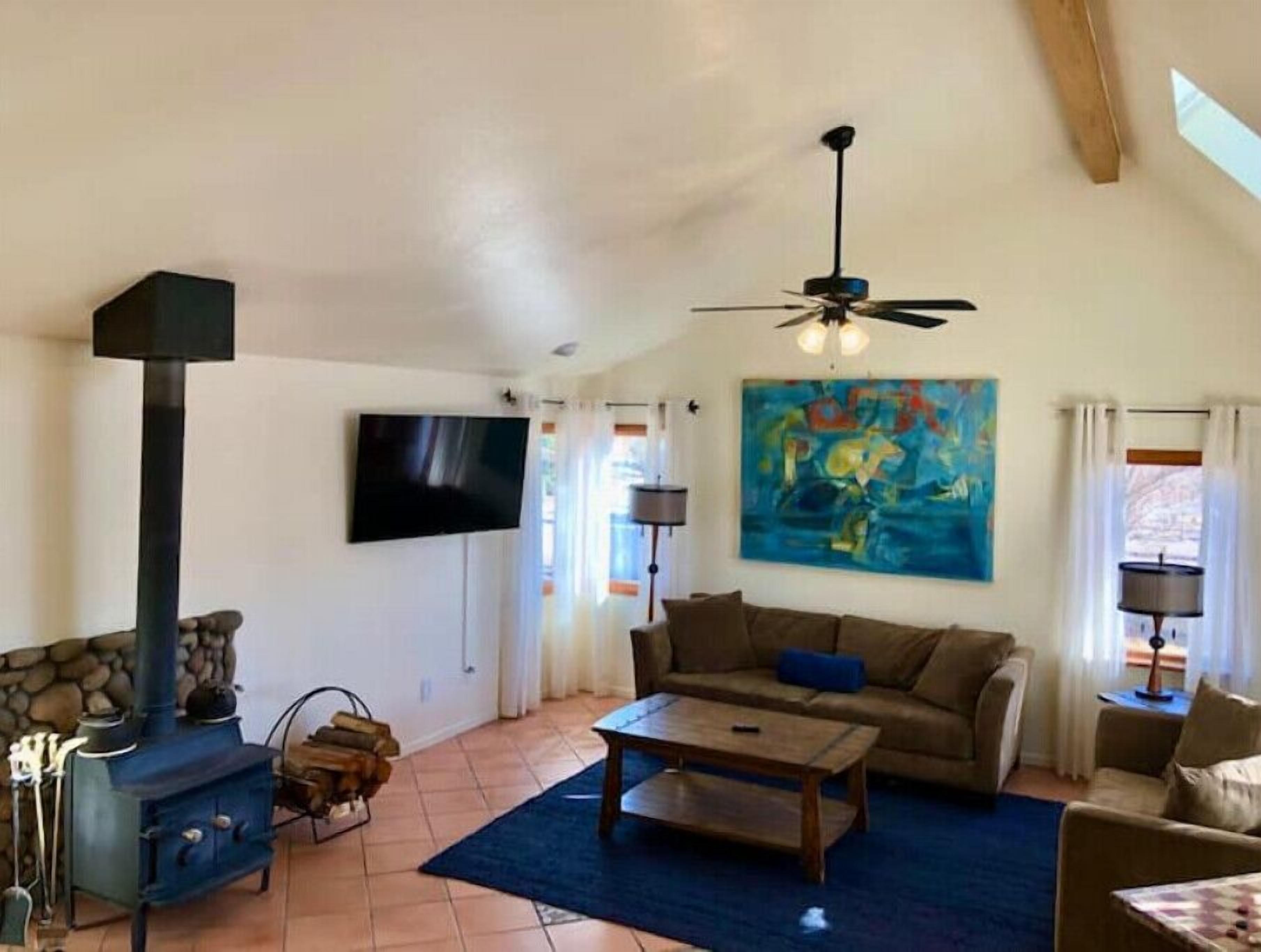 TV connectée, cheminée