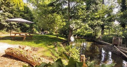 Bordered by the river & millstream, 18th century Berrichon cottage