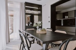 Dining - Deluxe Apartment Balu 5 near the beach with private terrace (Zidarici)