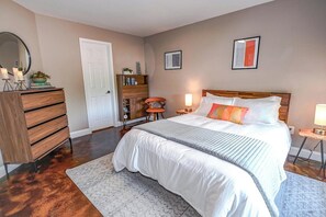 4 chambres, bureau, accès au Wi-Fi (inclus), literie fournie