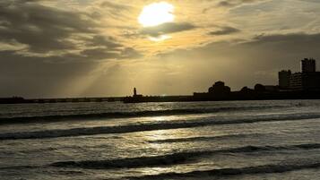 In Strandnähe, Liegestühle