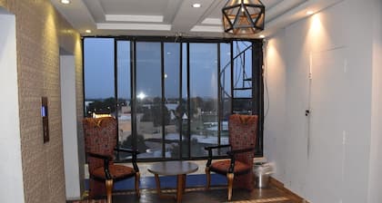 Luxary Apartment