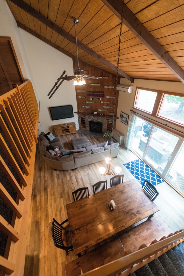 Smart TV, fireplace, video games, DVD player