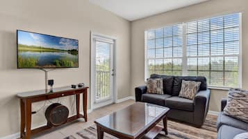 Smart TV, video games