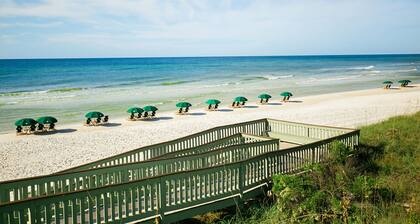 Gulfside Rosemary "Freedom Carriage House" |Studio |Sleeps 4 | 2 Bikes