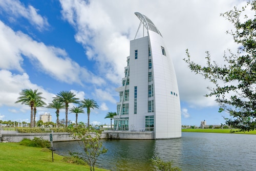 New Listing! Newly Renovated. Direct ocean front