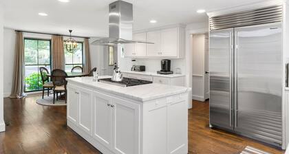 Amazing Location, Downtown Charmer 5 Bedrooms, First Floor Master Suite