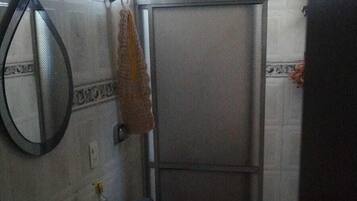 Family Apartment | Bathroom