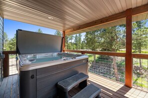 Outdoor spa tub - The Fireside-Hot Tub, Firepit, Fireplace (Lead)