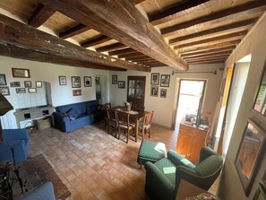 Living area - Splendid Mansion of the 1600s (Gubbio)