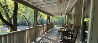 Relax on the Caddo