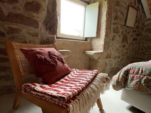 2 bedrooms, Internet