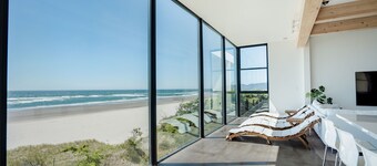 Forest Edge Beach House: New Oceanfront Luxury