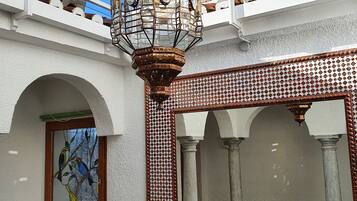 Enceinte de lâhĂ©bergement