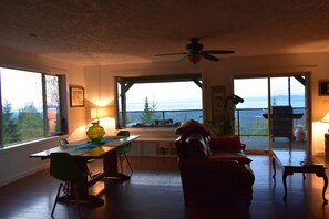 View from property - Backcountry house with the best view ! (Qualicum)