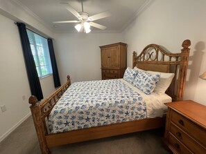 2 عدّة غرف نوم وواي فاي مجانًا وملاءات أسرّة