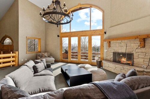 Luxury Midway Mountain Chalet-Nr Park City,Hot tub