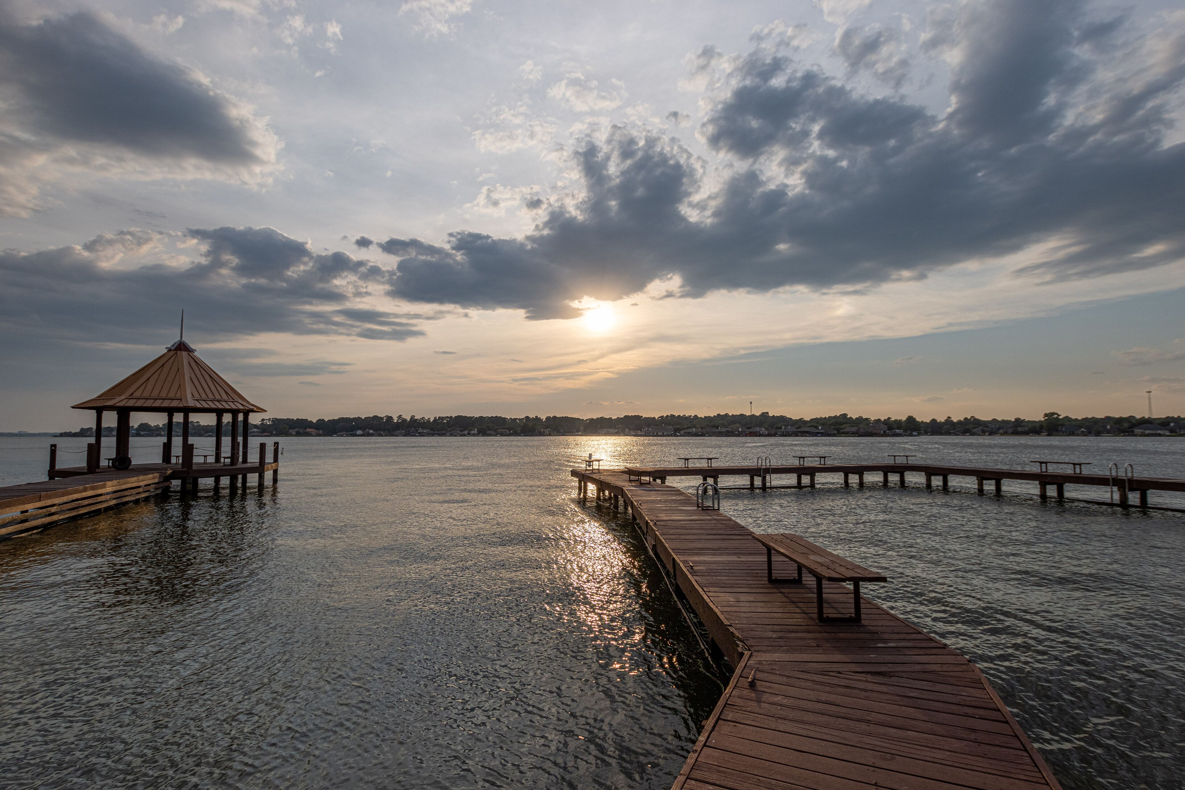 Lake Conroe Sunset House- 3 bed 3.5 bath