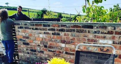 Longstone Bed and Breakfast