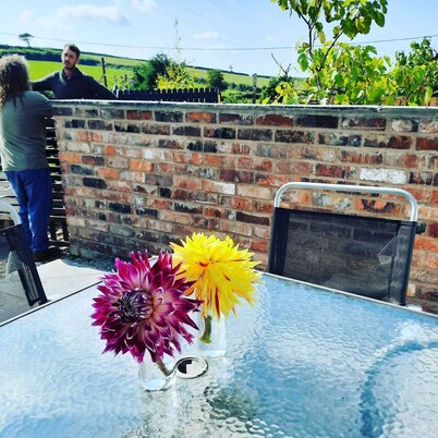 Longstone Bed and Breakfast