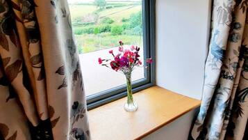 Luxury Double Room, 1 King Bed | Egyptian cotton sheets, premium bedding, Tempur-Pedic beds