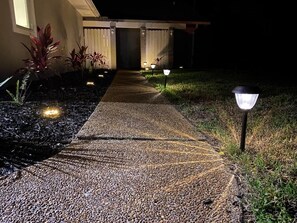 Property grounds - 3B/2B House w/ Hot Tub, Yard, & Parking! 5 Min to Beach,1 Block to Boat Dock. (Panama City)