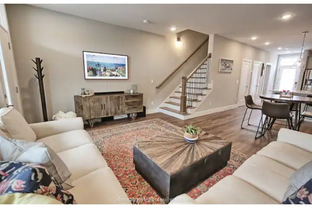 DT Southside Chattanooga-Rooftop/whole home
