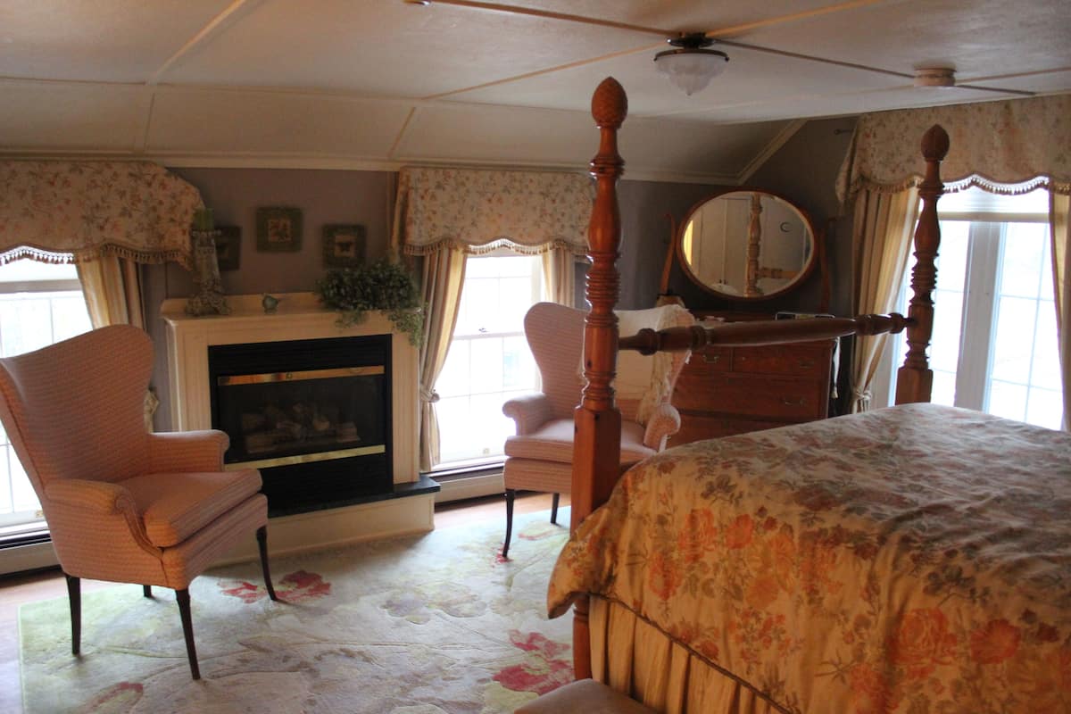 1 bedroom, individually decorated, individually furnished, free WiFi