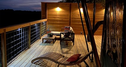 Luxury Safari Tent #2 Scenic Hill Country Views- Private Deck/Hot Tub/Pond Pool