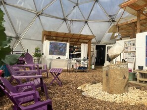 Outdoor dining - The Artful Dome Mtn Retreat in the Smokies with fire pit & stream (Waynesville)