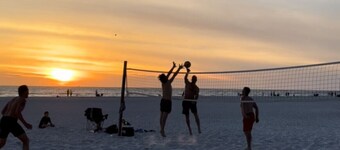 A cottage in a beautiful backyard on McPherson Bayou