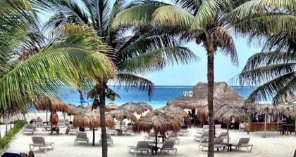 Casa Jaguar. Fabulous luxury 2 bedroom apt in safe gated community