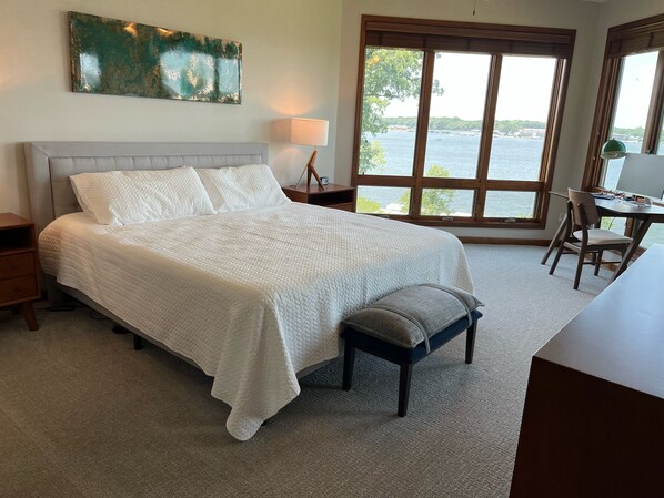 3 Schlafzimmer, Schreibtisch, Bügeleisen/Bügelbrett, kostenloses WLAN