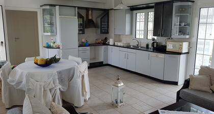 Silver Villa Raches, Sky, next to the Sea.