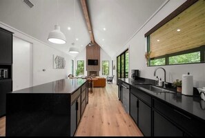 Fridge, microwave, oven, stovetop - Hygge Hill – Secluded Scandinavian Modern Cabin with Hot Tub & Firepit (Broken Bow)