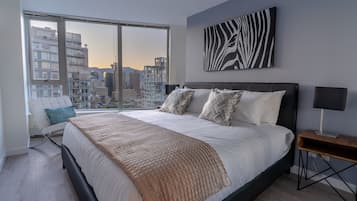 4 bedrooms, travel crib, free WiFi, bed sheets