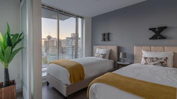 4 bedrooms, travel crib, free WiFi, bed sheets