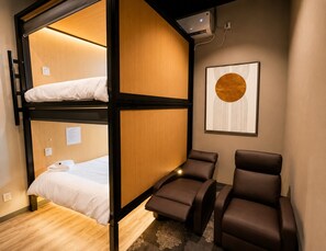 Cinema Suite | Truy cập Internet không dây miễn phí, bộ trải giường 