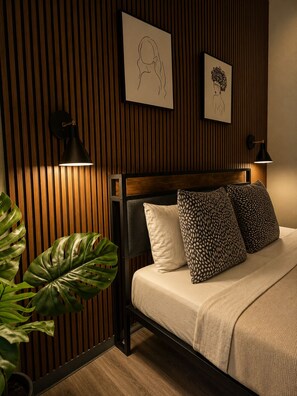 Premium Suite | Depan hartanah