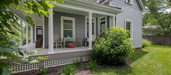 Unique Historic Charm ~ 5★ Location ~ Dreamy Porch Centrally Located