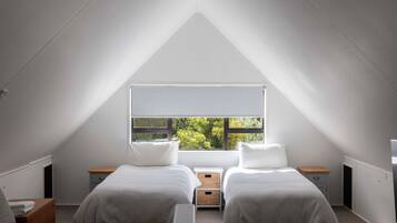 4 habitaciones, escritorio, tabla de planchar con plancha y wifi gratis