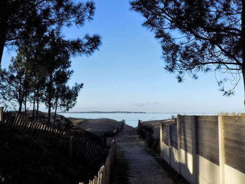 Ronce-les-Bains - APPARTEMENT 1er ETAGE droit - 90m de la PLAGE