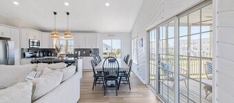 Silver Strand, Pool, Dock w/ Kayaks, Sunset Views