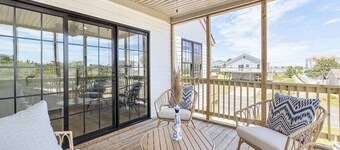 Silver Strand, Pool, Dock w/ Kayaks, Sunset Views