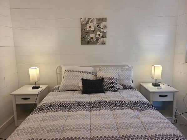 1 Schlafzimmer, Bügeleisen/Bügelbrett, kostenloses WLAN, Bettwäsche