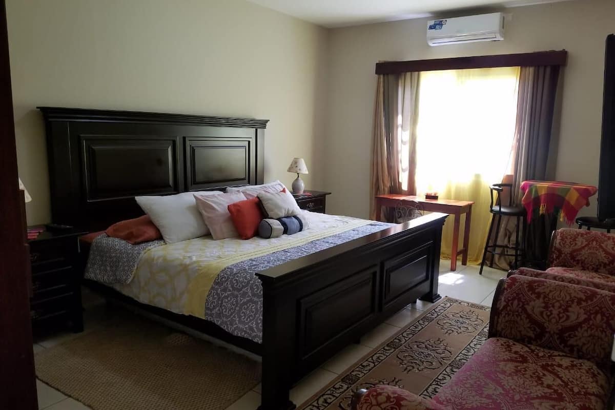 Exclusive House | WiFi (surcharge), bed sheets