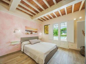 3 Schlafzimmer, Bügeleisen/Bügelbrett, Reisekinderbett, kostenloses WLAN