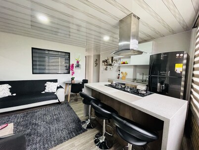 502 Hermoso Apartamento Amoblado Movistar Arena