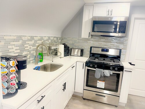 2 Bedrooms Apartment 15 Min Away from EWR Airport, Cape Liberty