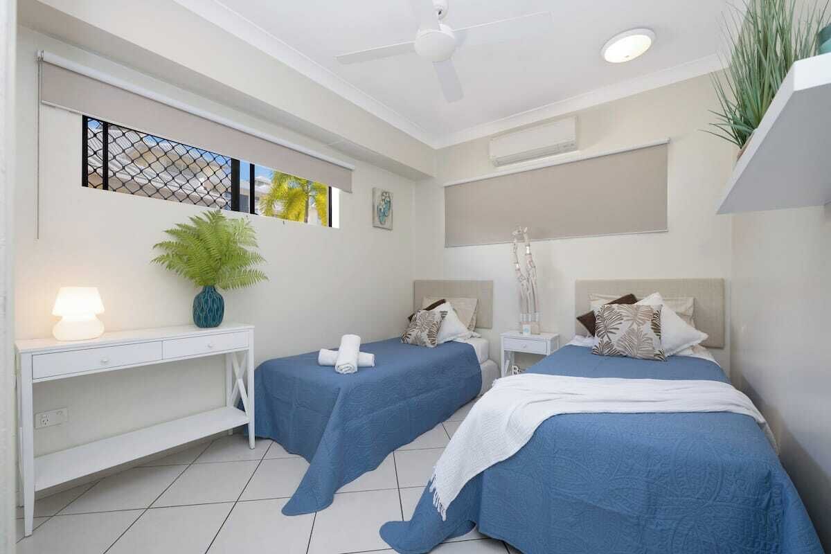 3 dormitorios, tabla de planchar con plancha, wifi gratis y ropa de cama